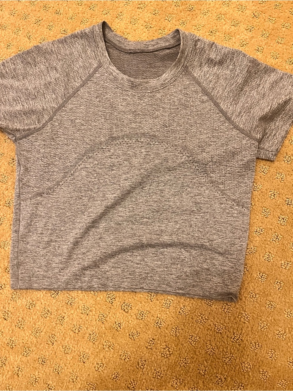 lululemon athletica Heather Gray Crop Top - Picture 4 of 5